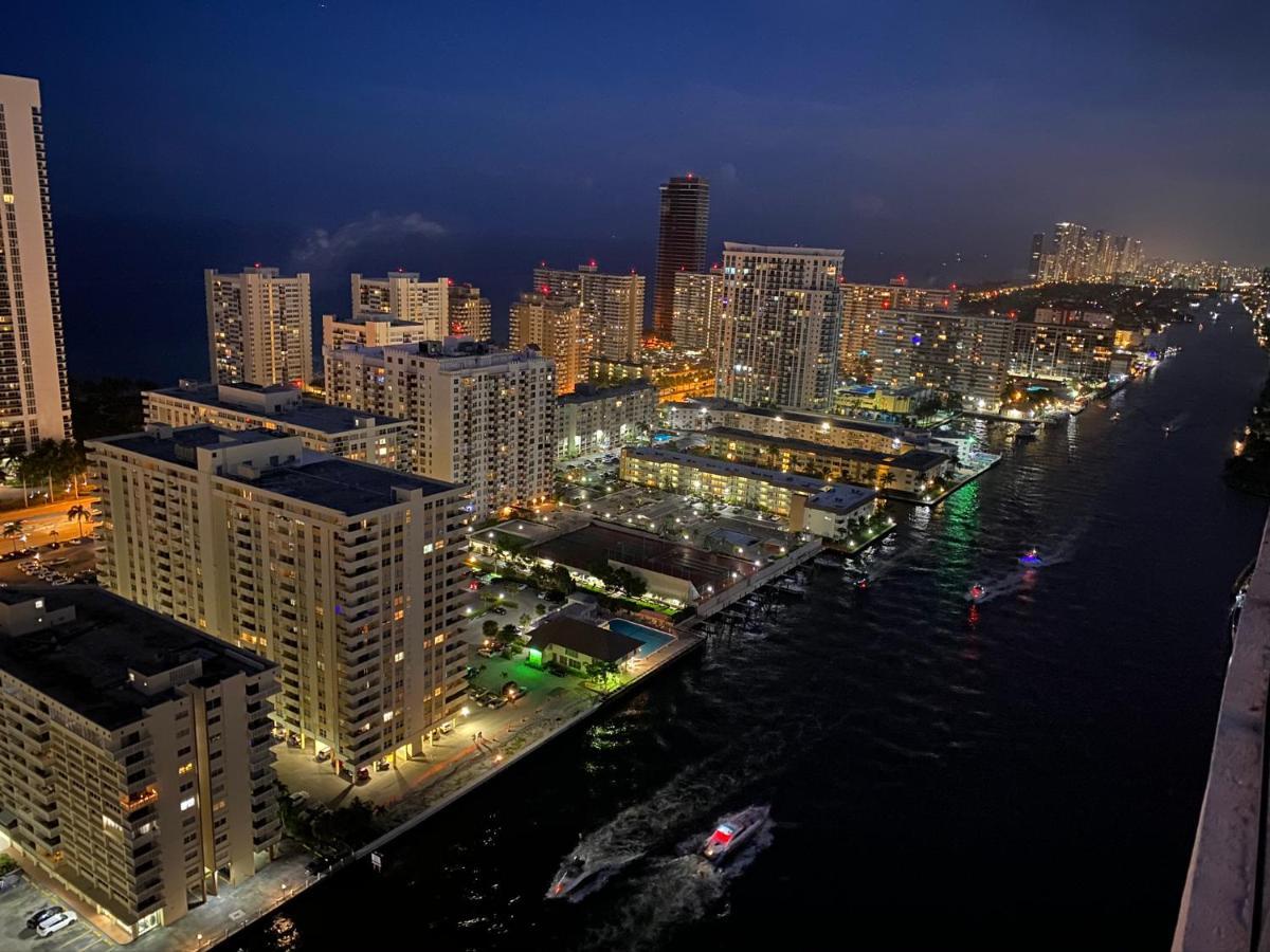Beachwalk 1B 1B Incredible View Apartment 14 A Plaja Hallandale Exterior foto