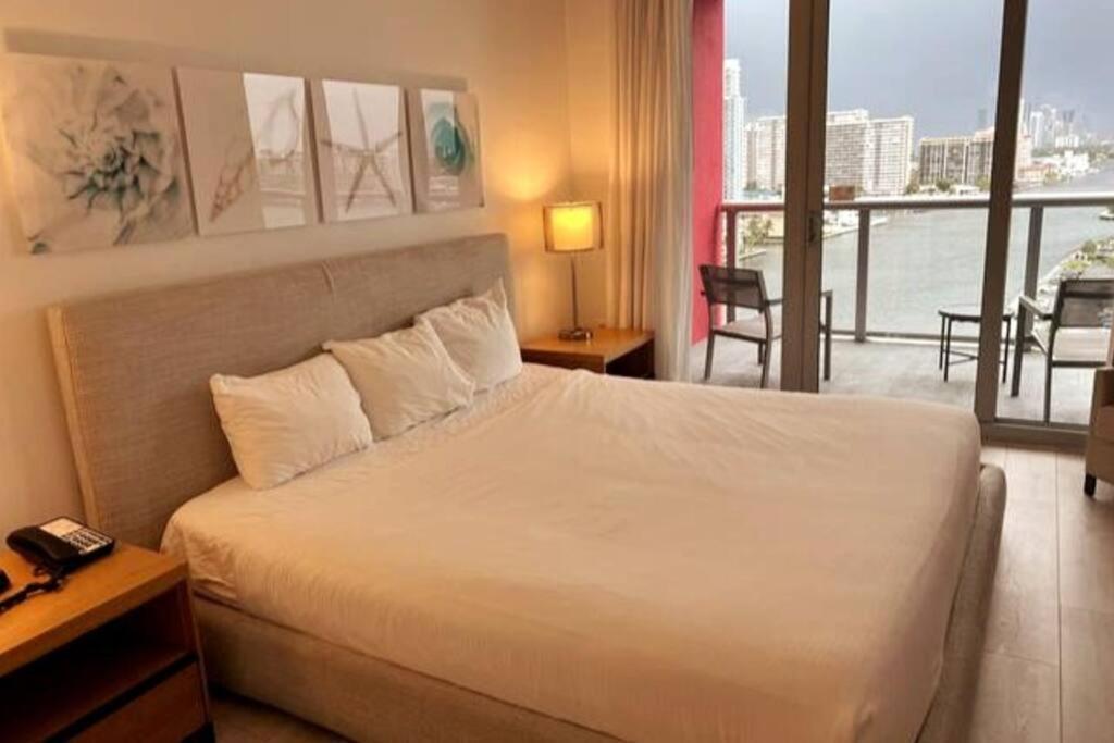 Beachwalk 1B 1B Incredible View Apartment 14 A Plaja Hallandale Exterior foto