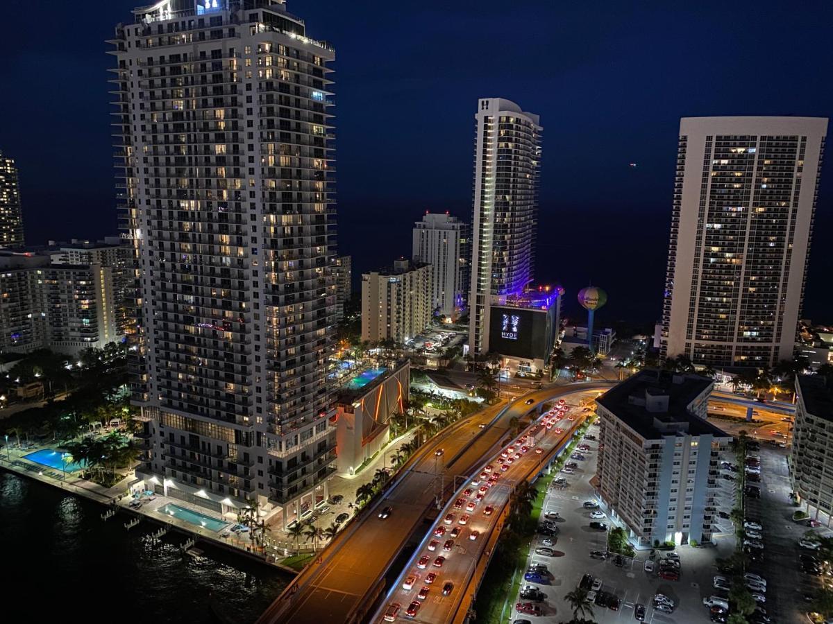 Beachwalk 1B 1B Incredible View Apartment 14 A Plaja Hallandale Exterior foto